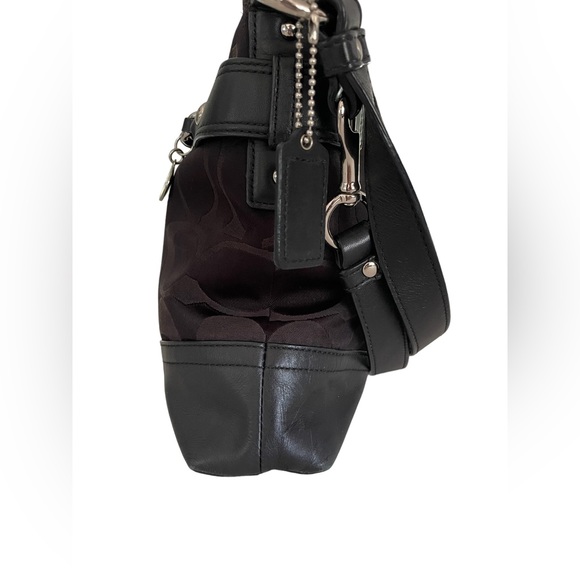 COACH Black Signature Chain Hobo Crossbody - Picture 6 of 9